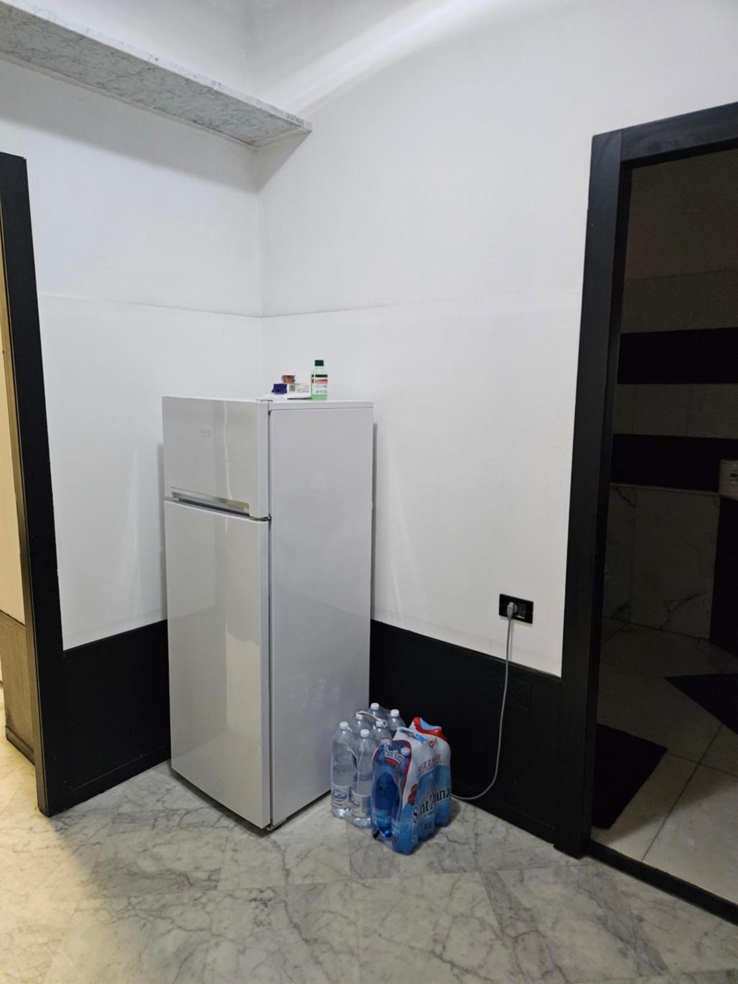 Готель Casa Regis - Free Parking Генуя Екстер'єр фото